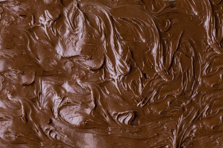 Chocolate frosting: elevating it with chocolate liquor