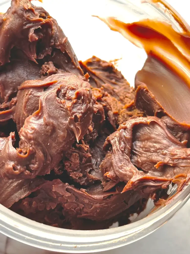 Homemade chocolate spread